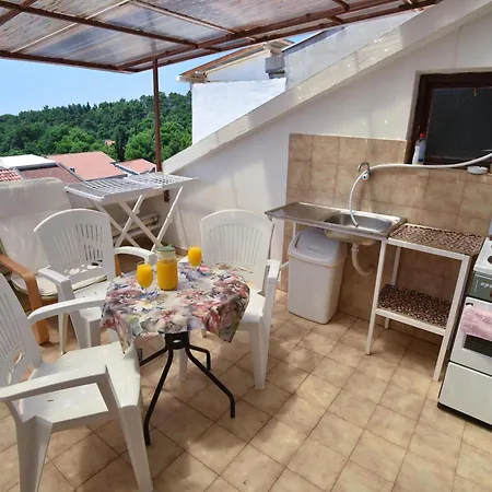 Vila Apartments Lidija Petrovac Exterior photo